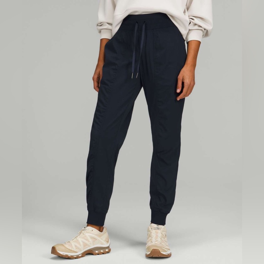 Lululemon Dance Studio Mid-Rise Jogger True Navy Size 2
